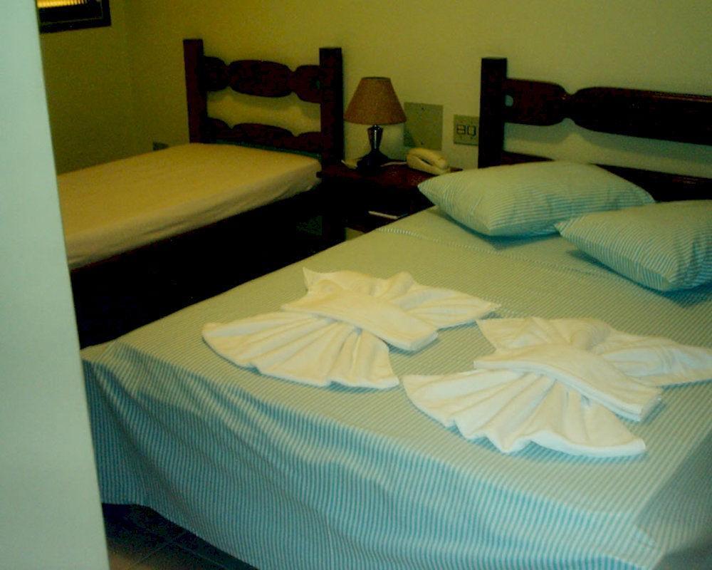 Hotel Families Uberlândia Eksteriør billede