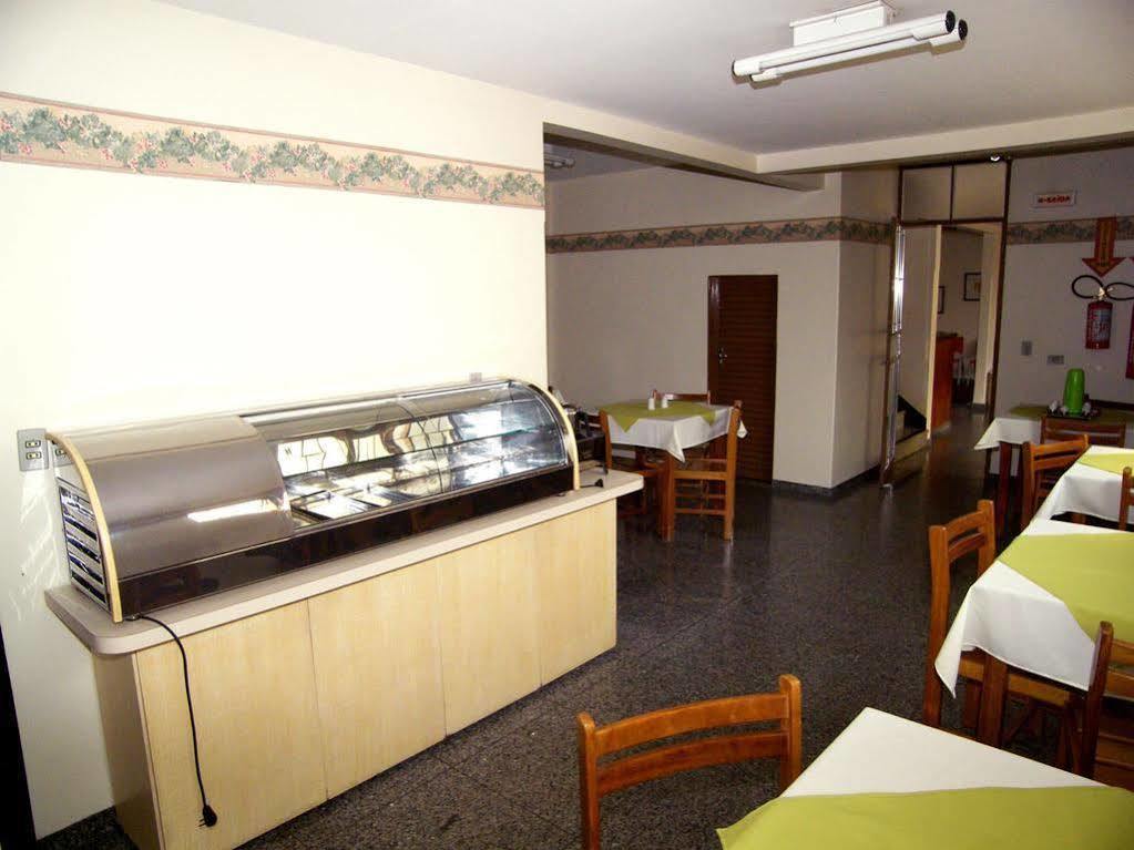 Hotel Families Uberlândia Eksteriør billede
